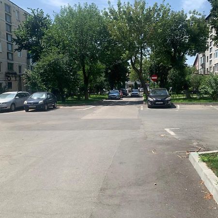 Apartament In Complex Rezidential Ramnicu Valcea Exterior photo