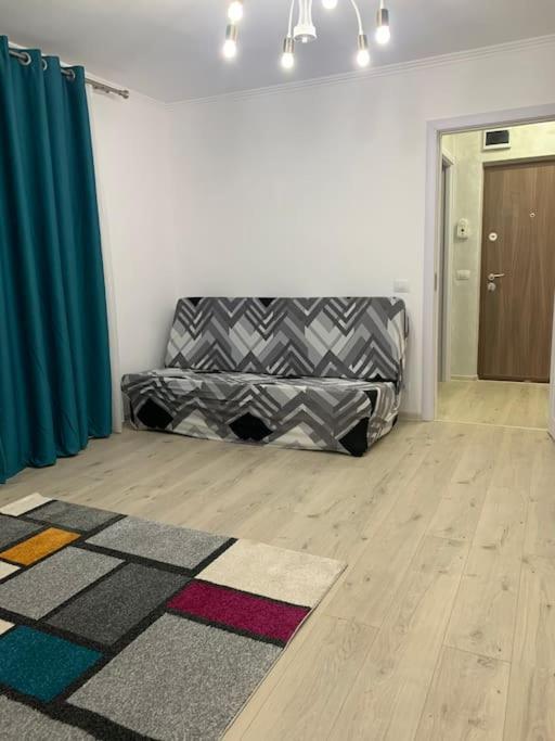 Apartament In Complex Rezidential Ramnicu Valcea Exterior photo